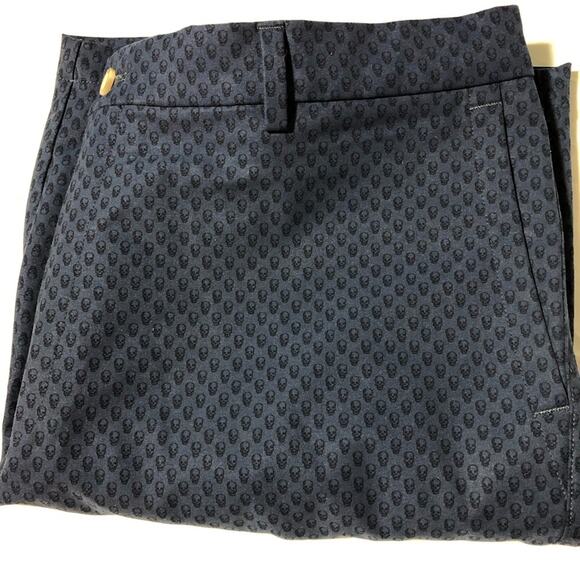 Peter Millar mens shorts sz 36 blue black skull print golf casual athleisure - Picture 10 of 10